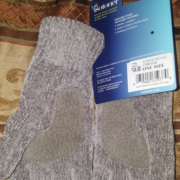 Gloves - Picture 2 of 3